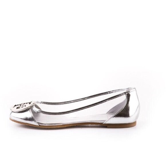 New Tory Burch Reva Audrey rare clear lucite silver logo medallion ballet flat - Picture 3 of 16